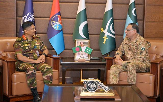 جنرل ساحر شمشاد مرزا سے بنگلہ دیش آرمی کے کوارٹر ماسٹر جنرل کی ملاقات، خطے کی سکیورٹی صورتحال پر تبادلہ خیال 