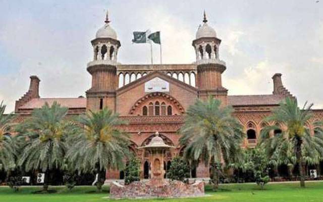 چیف جسٹس لاہور ہائیکورٹ عالیہ نیلم کی غیر ملکی  دورے پر روانگی، قائم مقام چیف جسٹس کون؟ اہم خبر 