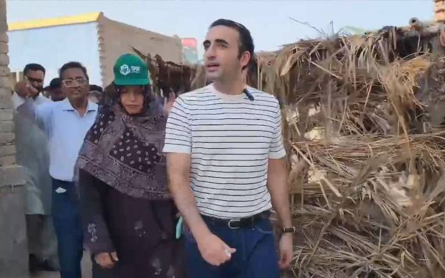  بلاول بھٹو کا گاؤں خیر محمد بروہی کا دورہ، مکمل اور زیرتعمیر گھروں کا جائزہ لیا 