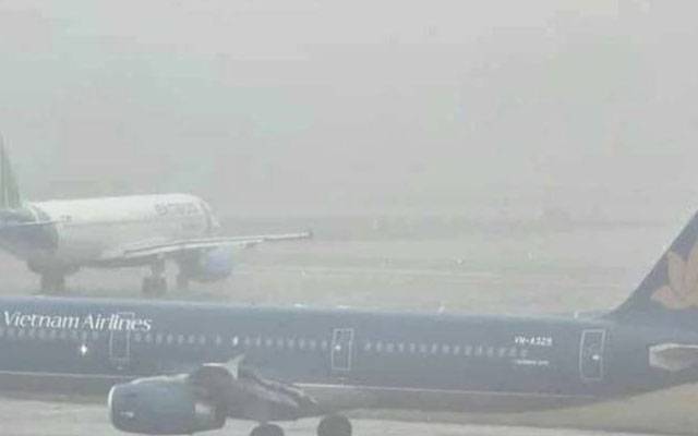 وِیتنام میں طوفان کے پیش نظر بڑے پیمانے پر انخلا، ہوائی اڈے اور  سکول بند  