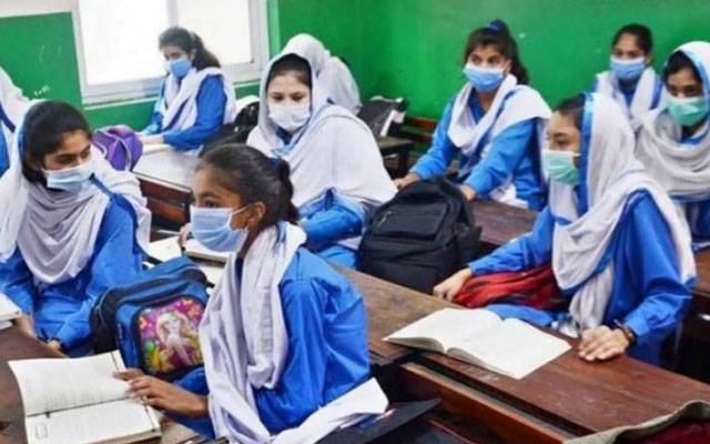 پنجاب میں سیلابی صورتحال، سکولوں کی چھٹیوں میں میں اضافہ سے متعلق فیصلہ آج ہوگا