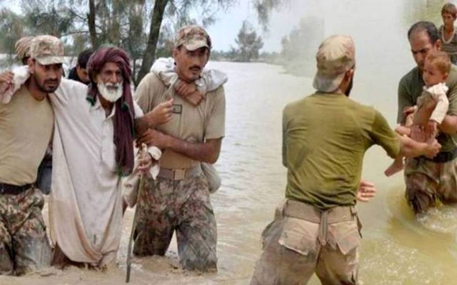 Punjab Flood, Pakistan Army's rescue operation, Rescue 1122. Wazirabad, Sialkot 