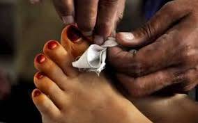 کراچی: گھریلو جھگڑے پر شوہر نے بیوی کو موت کے گھاٹ اتار دیا