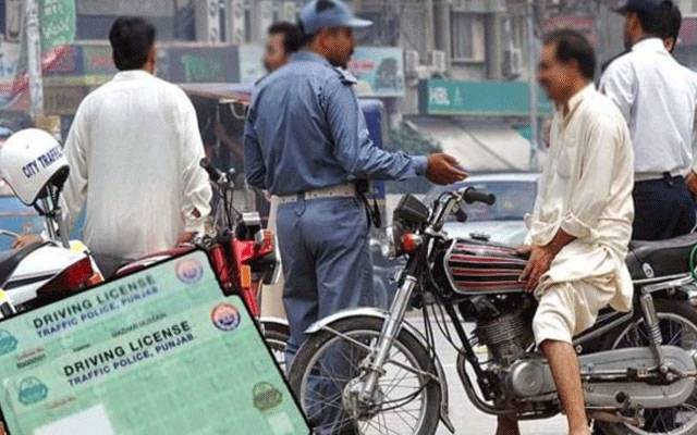 موٹرسائیکل سواروں کیلئے لائسنس سہولت برقرار رکھنے کا فیصلہ