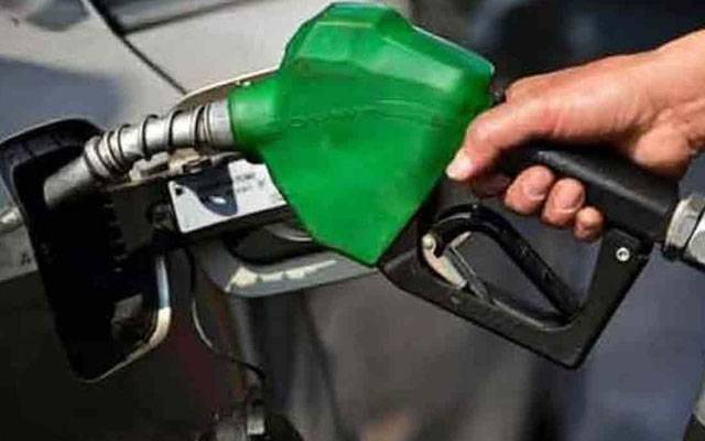 پٹرول کی قیمت میں کمی نہ ہونا عوام سے ظلم کے مترادف، شہری مایوس
