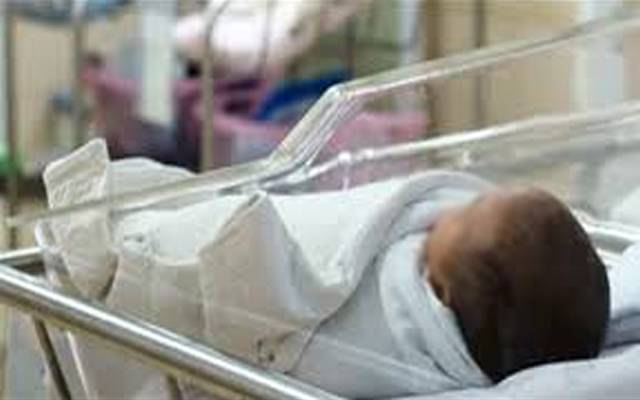 جنرل ہسپتال کی نرسری سے نومولود بچہ غائب؛ 2 ملازم معطل 