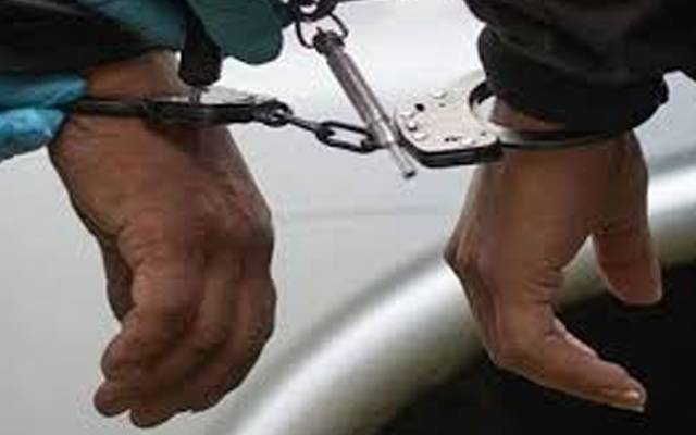 نشتر کالونی ؛ معمولی تلخ کلامی پر اقدام قتل ؛ 2 ملزم گرفتار