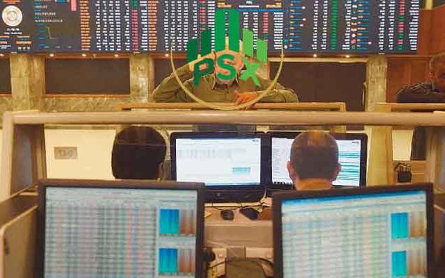 پاکستان اسٹاک ایکسچینج میں ریکارڈ ساز دن، 100 انڈیکس نے نئی بلندی کو چھولیا