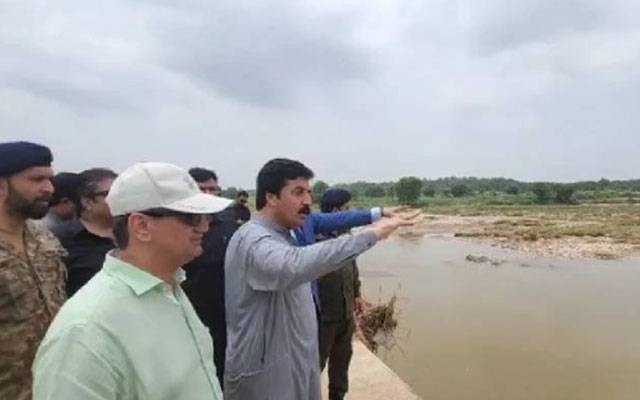 گورنر پنجاب کا سیلابی علاقوں کا دورہ،متاثرین کے6ماہ کے بجلی بل معاف کرنے کا مطالبہ  
