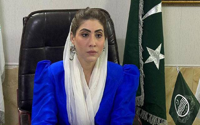 سٹیج اداکارہ اقرا پر تشدد کا واقعہ، وزیر اعلیٰ مریم نواز کی ہدایت پر حنا پرویز بٹ کا نوٹس