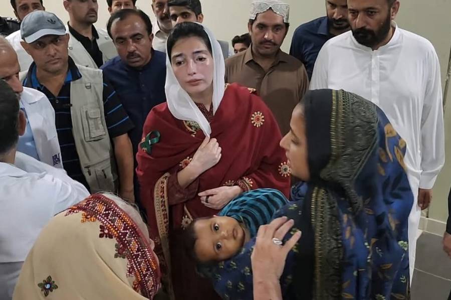 خاتون اول آصفہ بھٹو کا بینظیر انسٹیویٹ آف یورولوجی اینڈ ٹرانسپلانٹیشن کا دورہ 