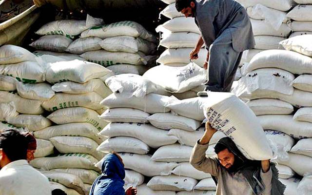  ملکی تاریخ میں پہلی بار آٹے کا 20 کلوکا تھیلا2500  روپے تک پہنچ گیا