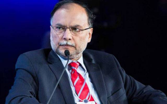 آج پوری دنیا ہماری پاک فضائیہ اور مسلح افواج کی تعریف کر رہی ہے؛ احسن اقبال