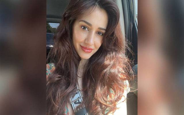 اداکارہ دیشاپٹانی کے گھر پر فائرنگ،حملہ کس نے کیا؟ 