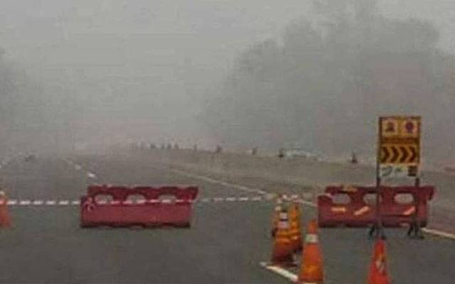 موٹروے ایم 5 ہر قسم کی ٹریفک کیلئے بند 