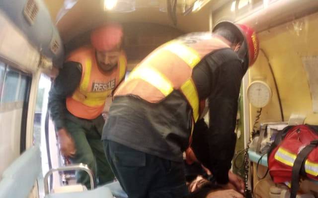 پسرور ؛ گاڑی نالے میں گرنے سے 4 افراد جاں بحق 