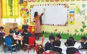لاہور کے 6 سکولوں کو سکول آف ایمینینس کا درجہ دینے کا فیصلہ