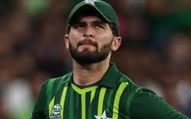 شاہین شاہ آفریدی کی دھواں دار بیٹنگ