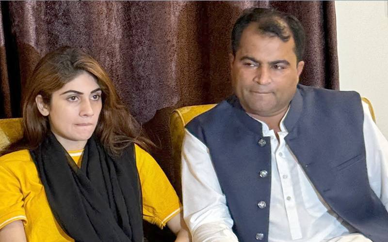 بغیرلائسنس معجون بنانے پرحکیم شہزادعرف لوہاپاڑکی ڈرگ کورٹ میں طلبی