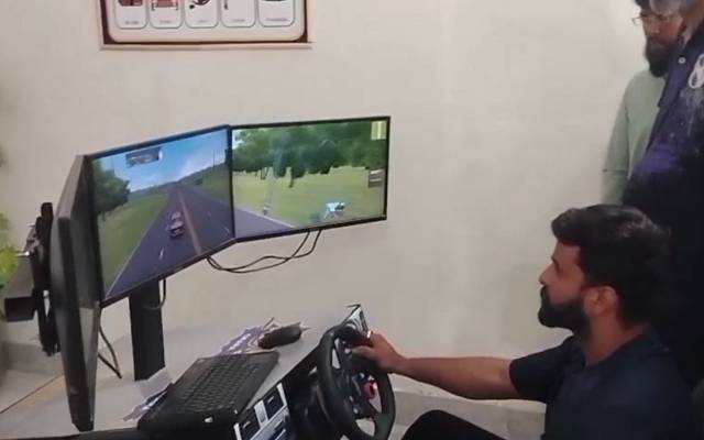 پنجاب کے 20 اضلاع کے ڈرائیونگ سکولز میں نئے جدید سیمولیٹرز نصب