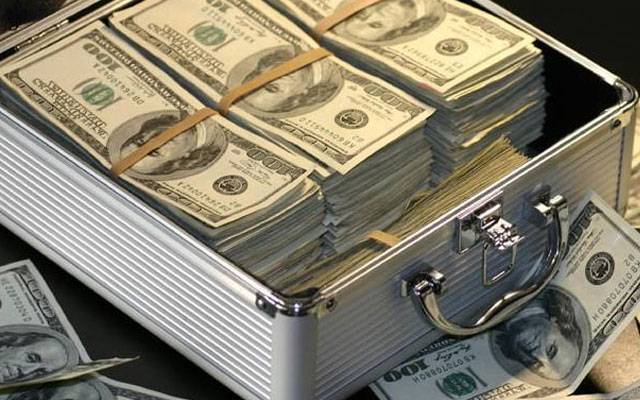 ڈالر کی قیمت میں کمی