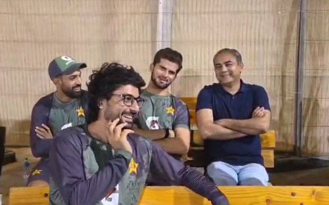 محسن نقوی کی دبئی میں پاکستانی ٹیم سے ملاقات، کھلاڑیوں کا حوصلہ بڑھایا