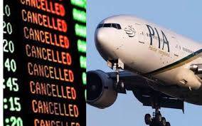 پی آئی اے کی پرواز میں تکنیکی خرابی کے باعث عمرہ زائرین رُل گئے