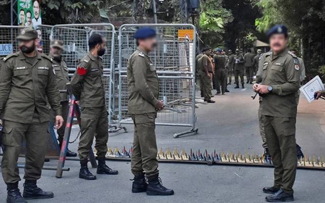 پنجاب پولیس کے افسران اور اہلکاروں پر بڑی پابندی لگ گئی