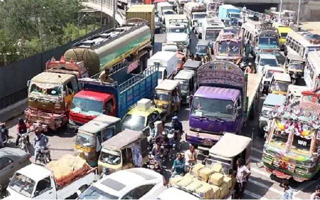 بھاری گاڑیوں کیلئے نئی شرائط، عمل کرنا لازم قرار؛ نوٹیفکیشن جاری