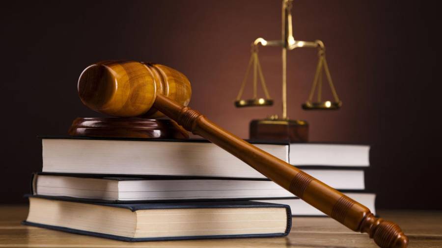   وفاقی حکومت نے لاہور میں تین وکلاء کو بطور لاء افسران تعینات کردیا 