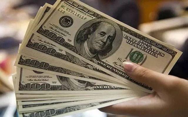 ڈالر کی قیمت میں کمی