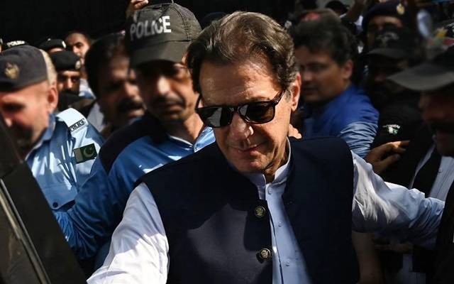 بانی پی ٹی آئی اور بشریٰ بی بی کی خصوصی جیل میں منتقلی کی خبر افواہ نکلی