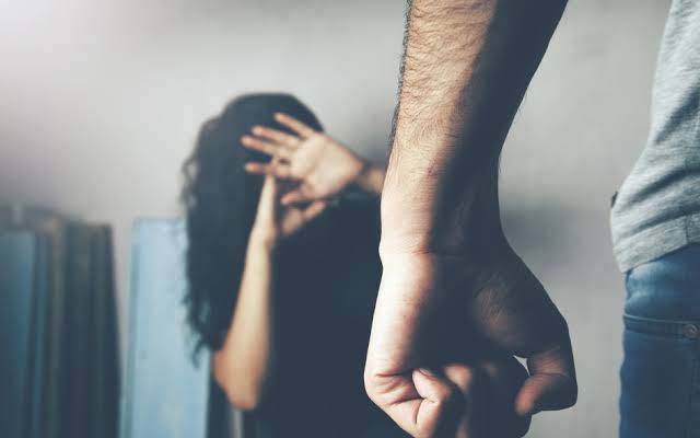 خواتین پر گھریلو تشدد؛ لاہور میں 22 ہزار 176 سے زائد واقعات رپورٹ