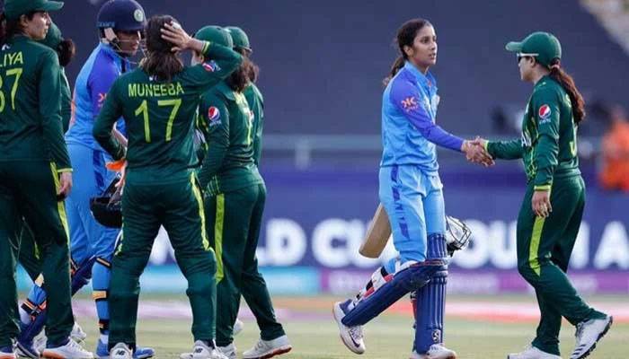  India vs Pakistan, Colombo match, ICC women's world cup, hand shake controversy 