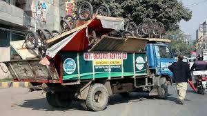 ضلعی انتظامیہ کا شہر بھر میں تجاوزات کیخلاف کریک ڈاؤن، 671 رکاوٹیں ہٹا دی گئیں