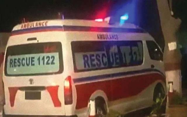 سبزہ زار : بہنوئی نے گھر میں گھس کر فائرنگ کے بعد کمرے کو آگ لگا دی،سالہ جاں بحق،بیوی زخمی