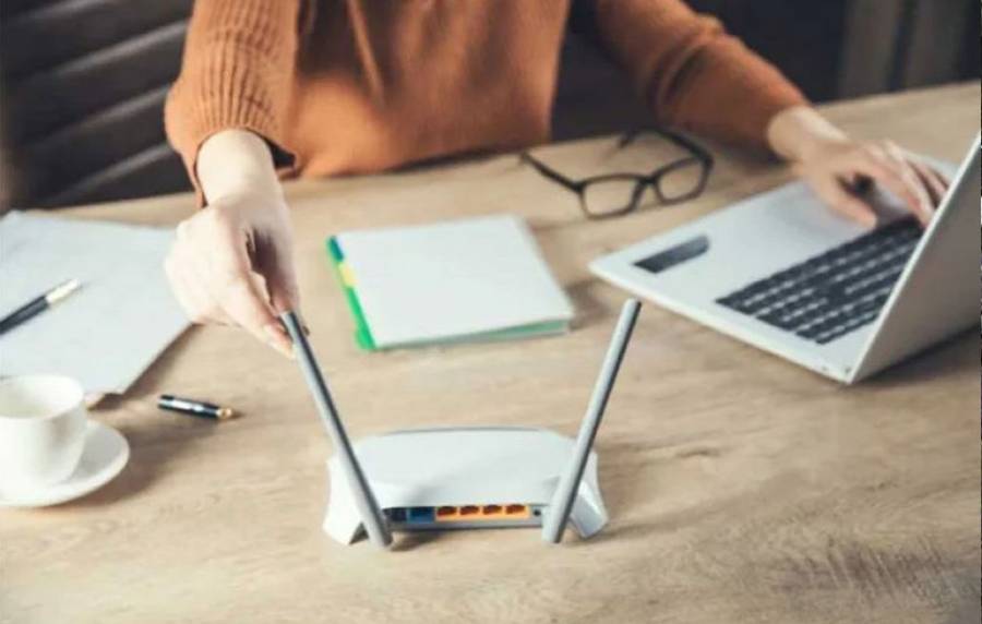 گھر کے اندر کون سی اشیاء وائی فائی سگنلز کو کمزور کرتی ہیں ؟