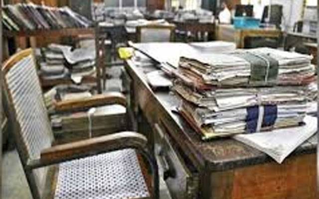 پنجاب؛ دفاتر میں روایتی فائل سسٹم ختم، تمام کاغذی کارروائی ڈیجیٹل ہوگی 