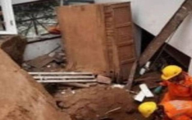 خاران میں مسلح افراد نے جوڈیشل کمپلیکس پر حملہ کرکے ریکارڈ کو جلا دیا