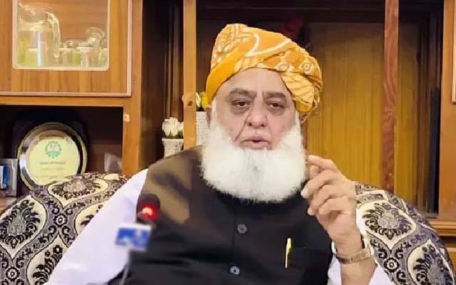 مولانا فضل الرحمان کا وزیر اعلیٰ خیبر پختونخواہ کو ہٹانے کا مطالبہ 