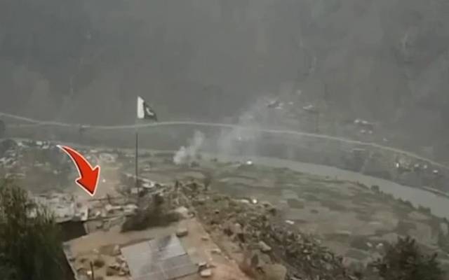 ویڈیو، طالبان کا غزنالی ہیڈ کوارٹر مکمل تباہ، افغانی پوسٹوں پر پاکستان کا جھنڈا لہرا دیا گیا 