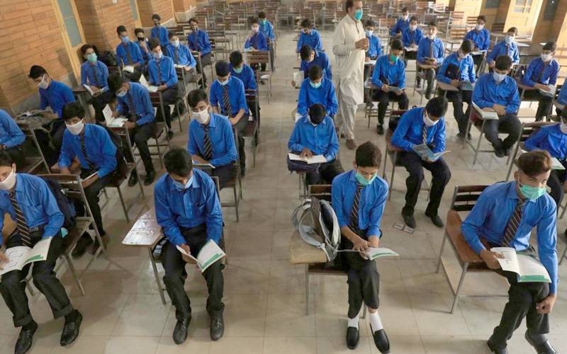 جہلم میں میٹرک دوسرے سالانہ 2025 کا انگلش پیپر ملتوی  