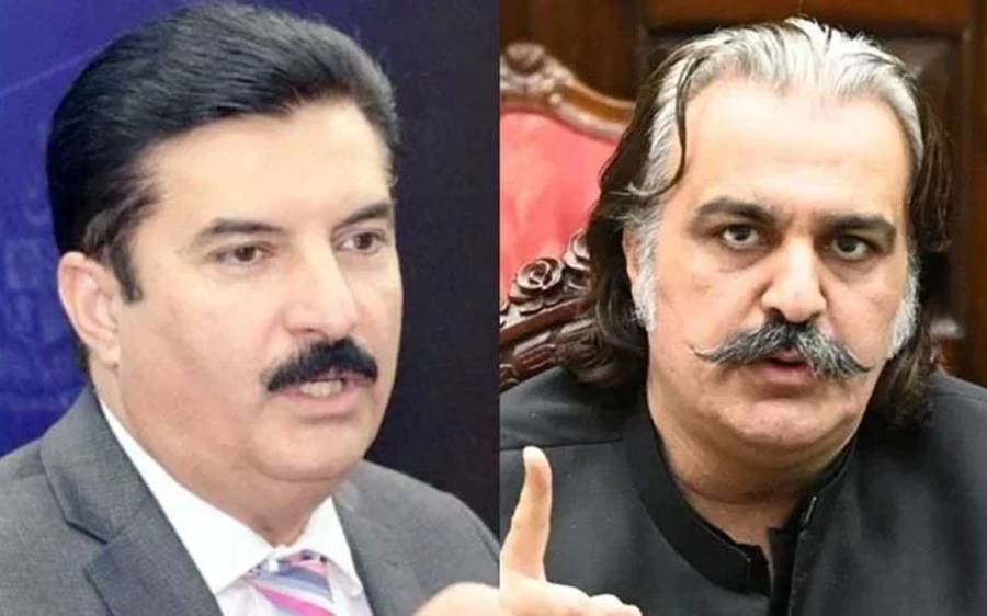 خیبر پختونخوا اسمبلی کا متنازعہ اجلاس؛ صوبے میں بیک وقت دو وزیراعلیٰ