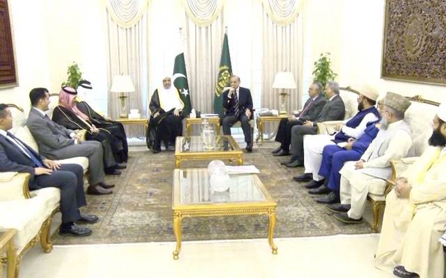 وزیراعظم سے شیخ ڈاکٹر محمد بن عبدالکریم العیسیٰ کی ملاقات