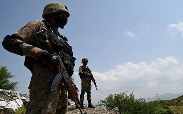 بنوں: سکیورٹی فورسز کے آپریشن میں فتنہ الخوارج کے 2 دہشتگرد ہلاک  