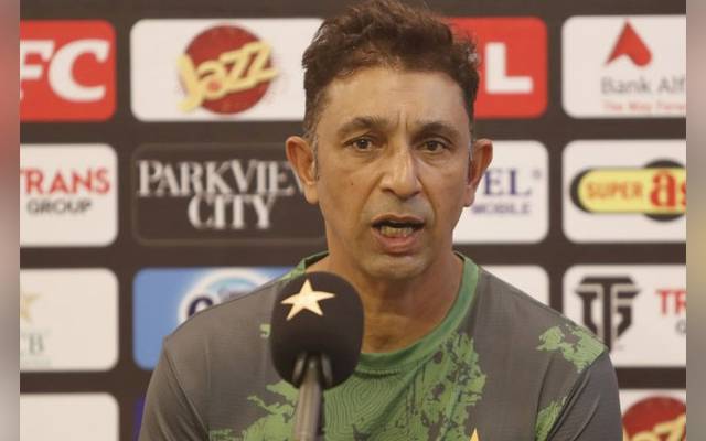 میں نے کبھی نہیں کہا کہ ہمارے پاس اچھے اسپنرز نہیں ہیں:اظہر محمود