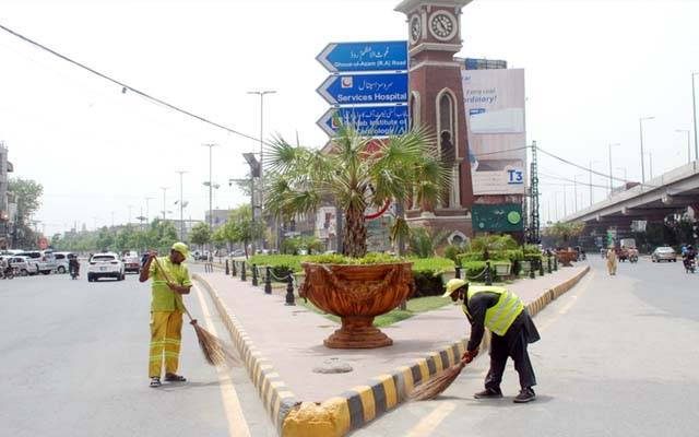  سموگ کے پیش نظر صفائی ورکرز کیلئے  ماسک پہننا لازمی قرار