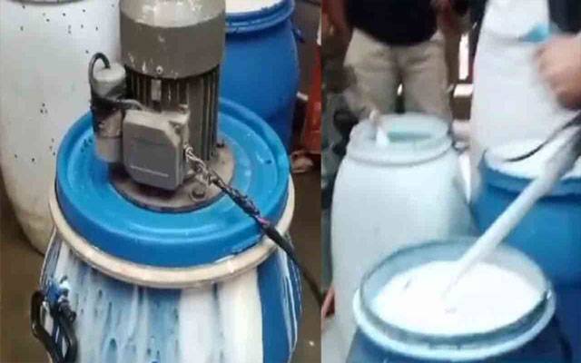  فاروق آباد سے لاہور جعلی دودھ سپلائی کرنے والا گروہ پکڑا گیا، 705 لیٹر دودھ تلف