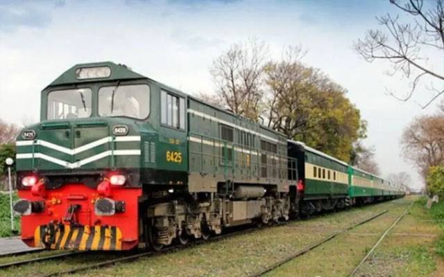 لاہور سے کراچی جانے والی ٹرینوں کا شیڈول تاحال متاثر، شاہ حسین ایکسپریس منسوخ