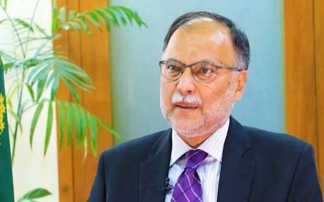 ایک وزیرِاعظم ایسا بھی آیا تھا جس نے بھارتی حملے کے جواب میں کہا میں کیا کروں؟ احسن اقبال 